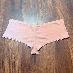 Pink Seamless Underwear